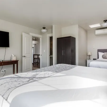Pleasant Inn-3