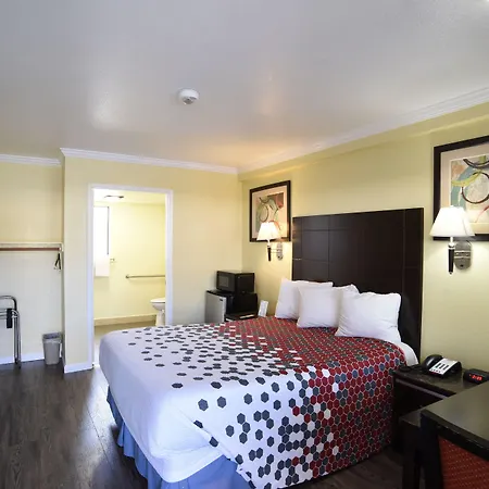 Morro Bay Beach Inn (Adults Only)-2